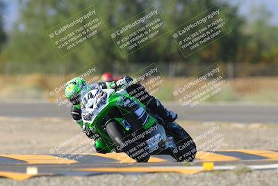 media/Oct-07-2023-CVMA (Sat) [[f84d08e330]]/Race 11 Supersport Open/